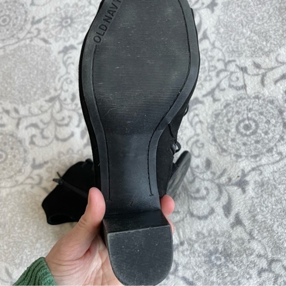 Old navy black sandals‎ 7 - Picture 7 of 7